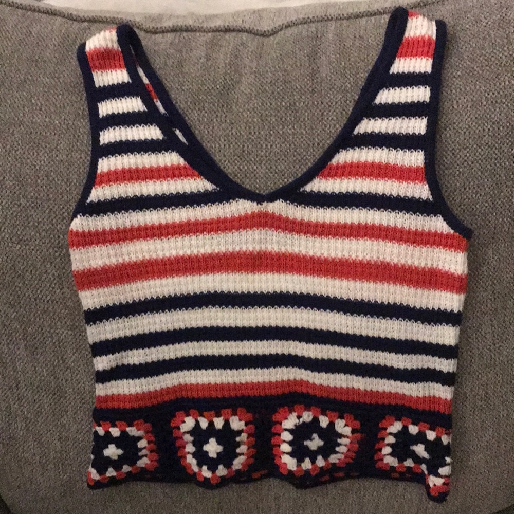 Red Camel red white & Blue knit crop topside xs